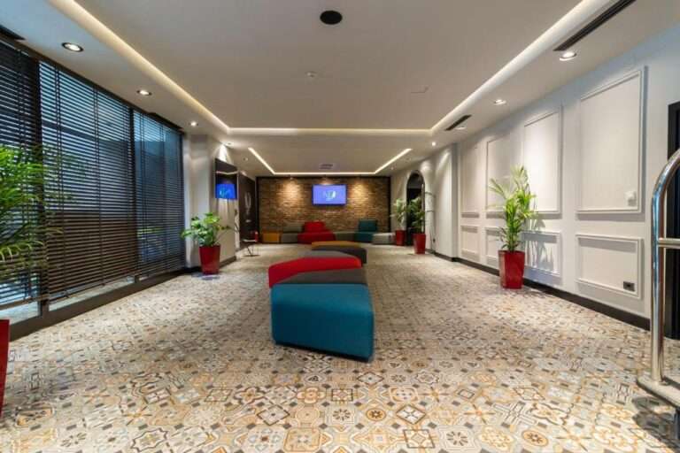 next door park hotel